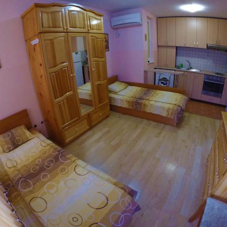 Our Home Guest Rooms Veliko Tarnovo Eksteriør billede